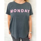 T-shirt Monday