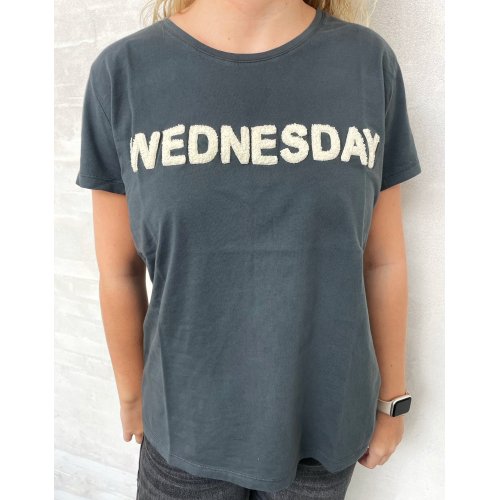 T-shirt Wedensday