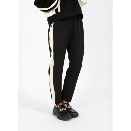 Sporty Pants