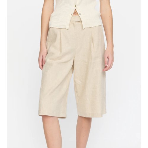 Kendra Shorts