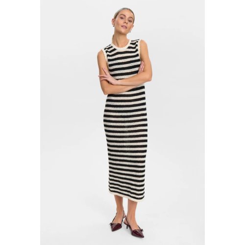 Villia Dress